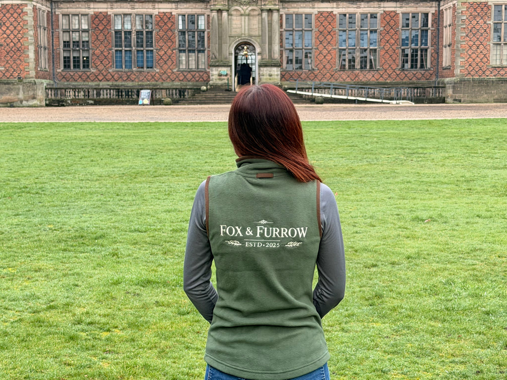 Women's Fox & Furrow Fleece Gilet – Moss Green