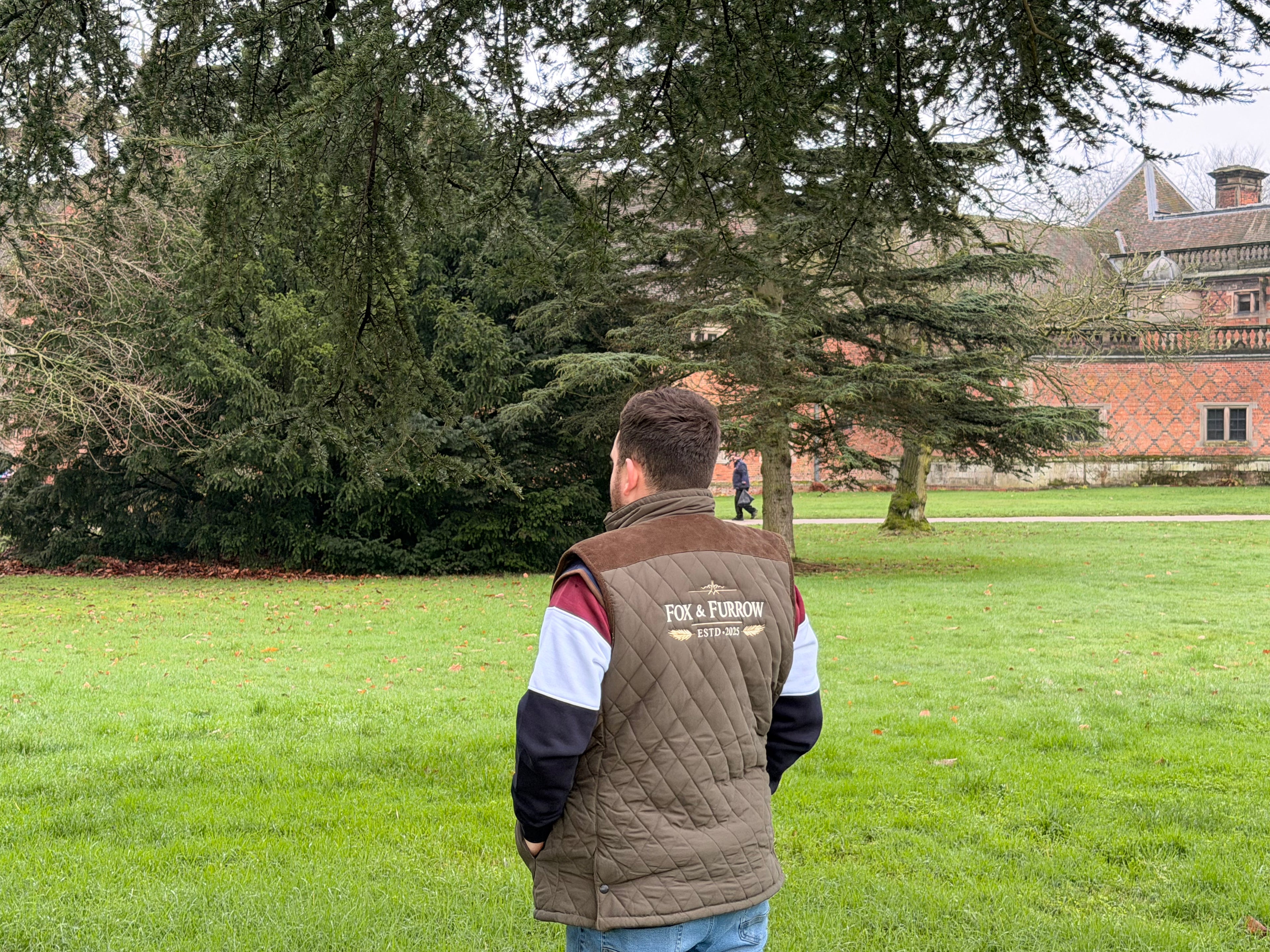 Fox & Furrow Quilted Country Gilet – Olive