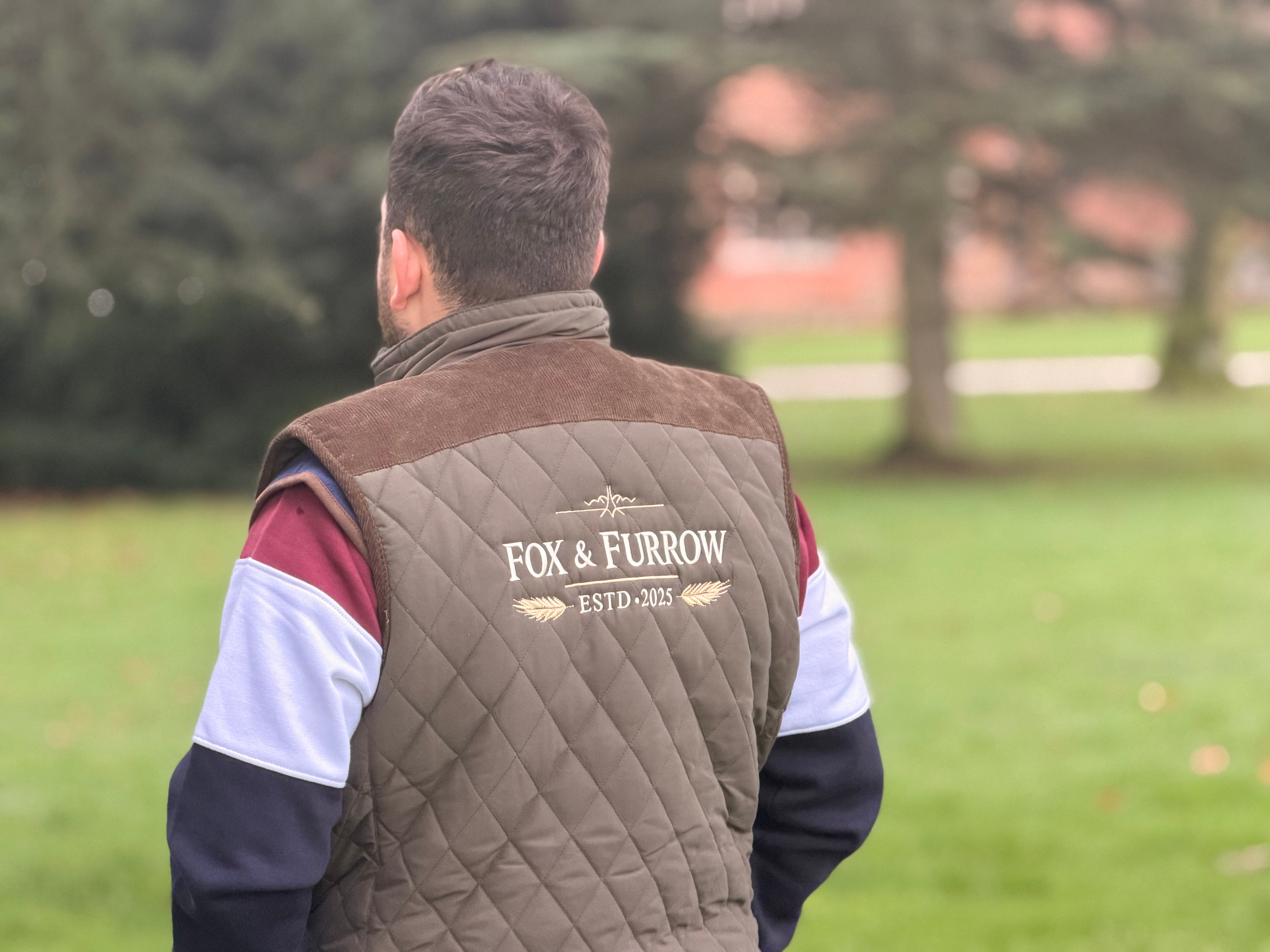 Fox & Furrow Quilted Country Gilet – Olive