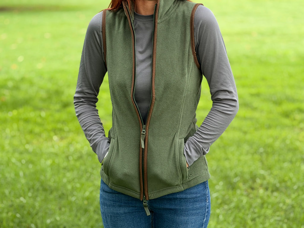 Women's Fox & Furrow Fleece Gilet – Moss Green