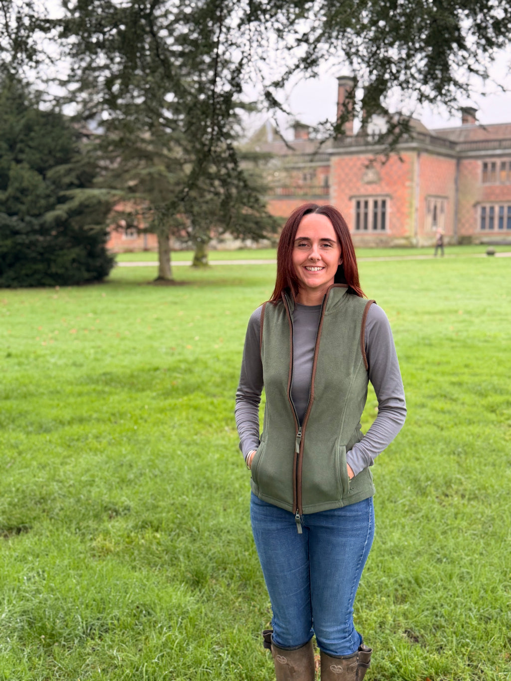 Women's Fox & Furrow Fleece Gilet – Moss Green